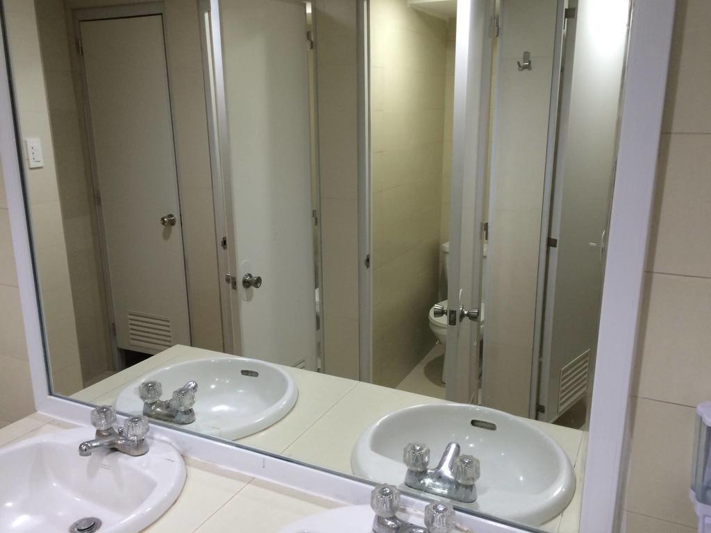 Stone House Hotel Pasay Kültér fotó