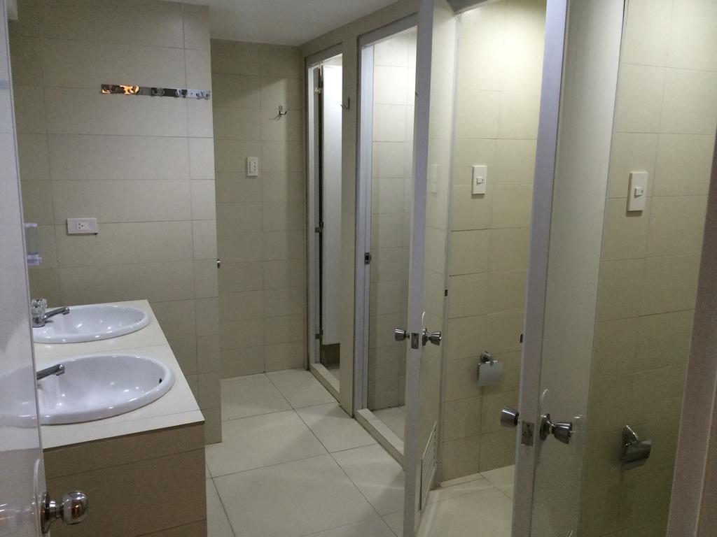 Stone House Hotel Pasay Kültér fotó
