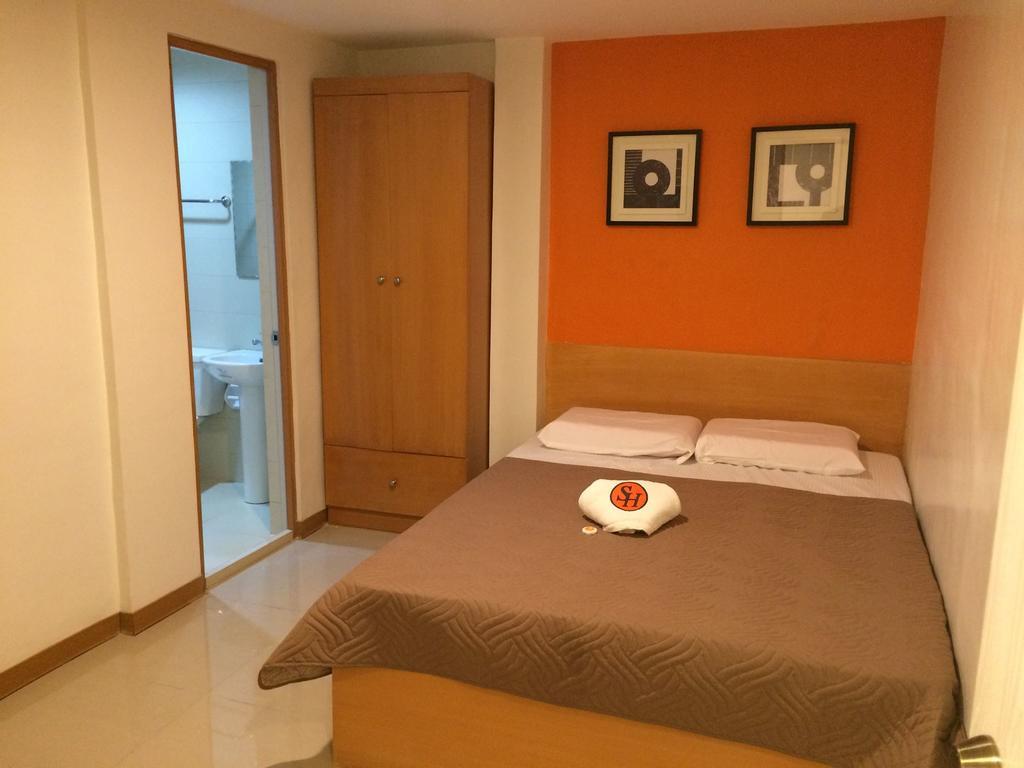 Stone House Hotel Pasay Kültér fotó